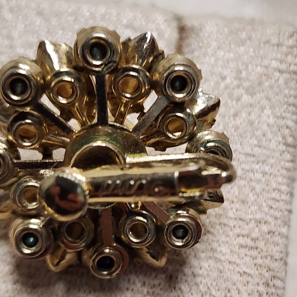 CORO MID-CENTURY SUNBURST REG. NUMBER CLUSTER EARRINGS MADE IN ENGLAND - Picture 10 of 16